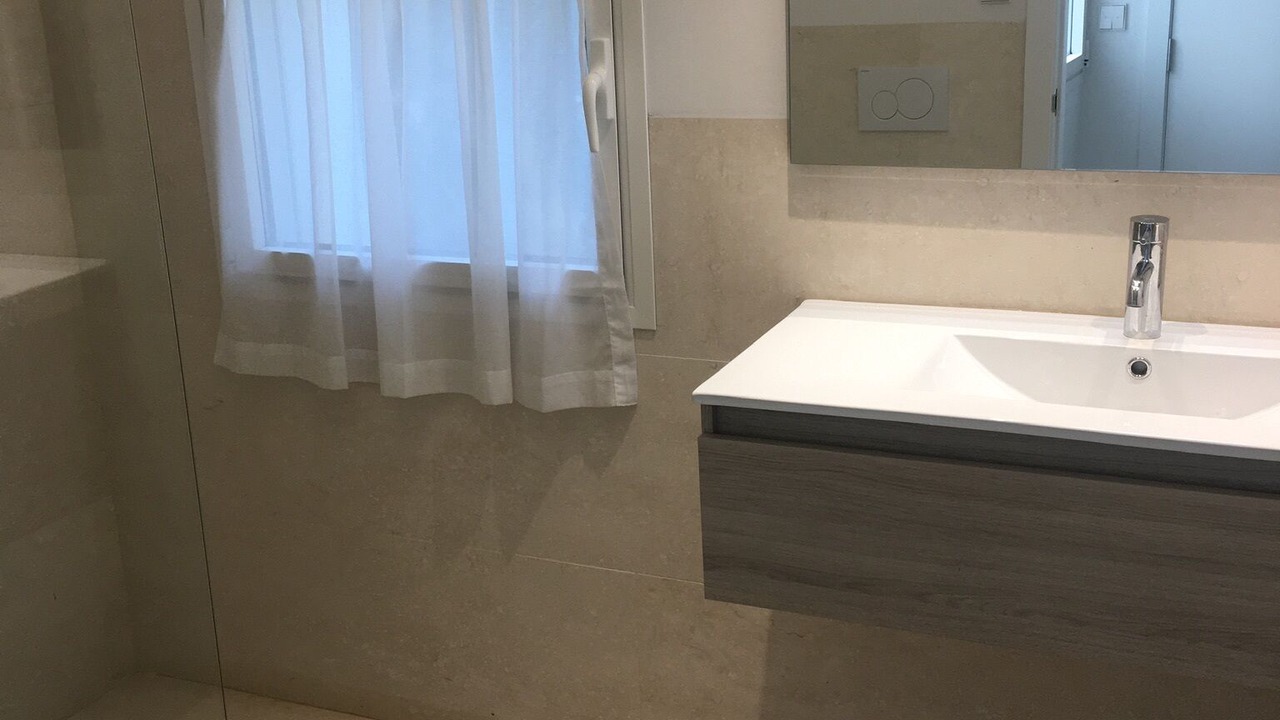 Photo of Bathroom in Les Deveses