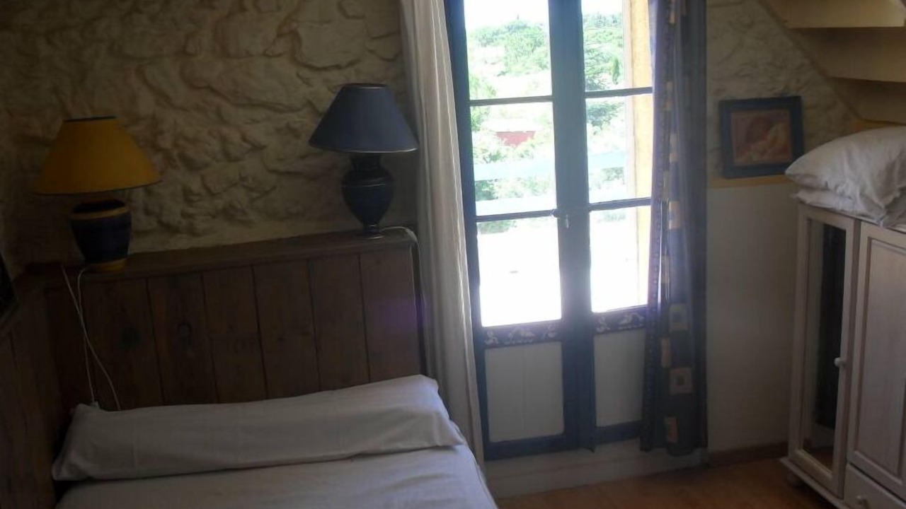 Photo of Bedroom in Paulhan