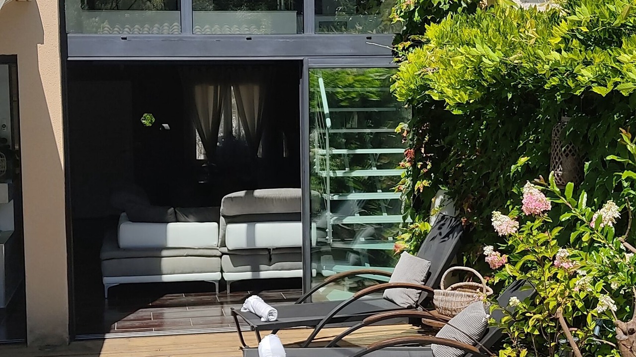 Photo of Patio Balcony in Lisle-sur-Tarn
