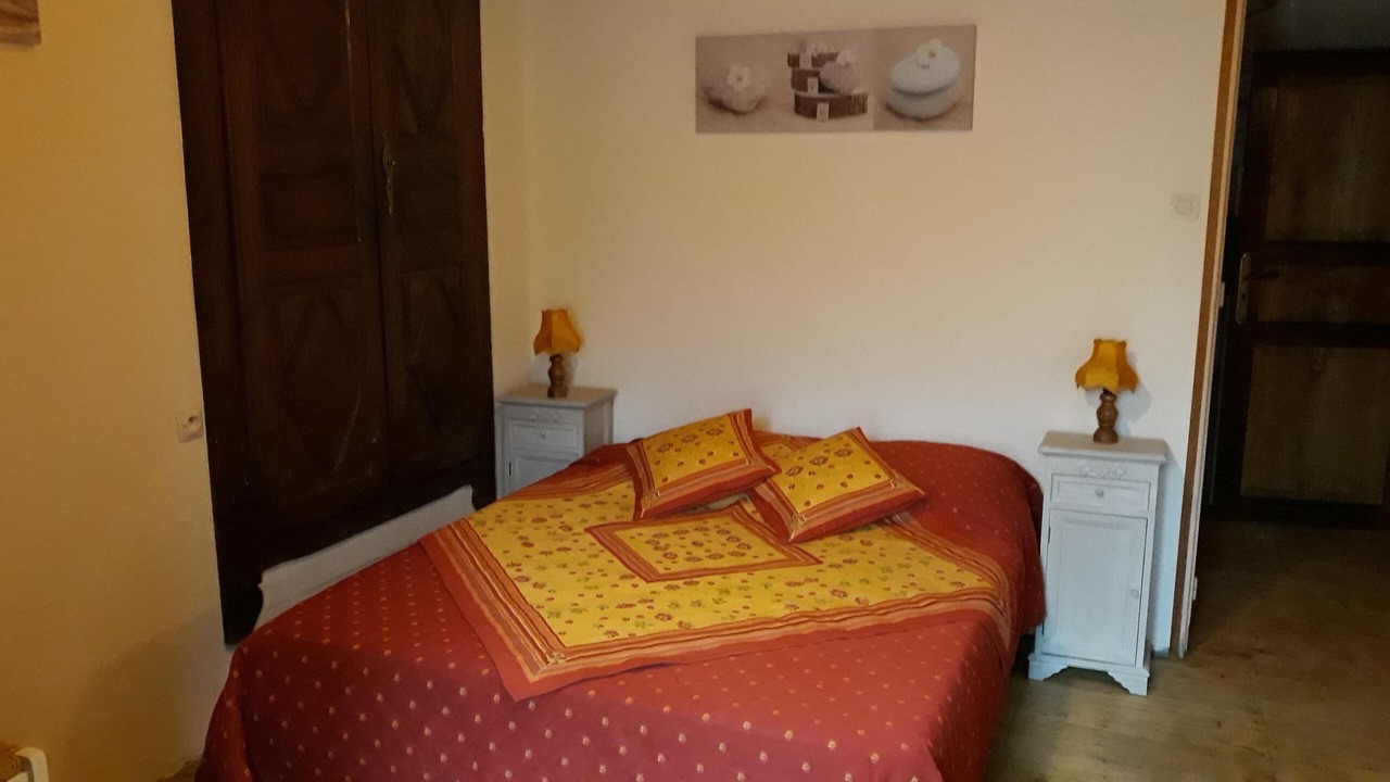 Photo of Bedroom in Arrien-en-Bethmale