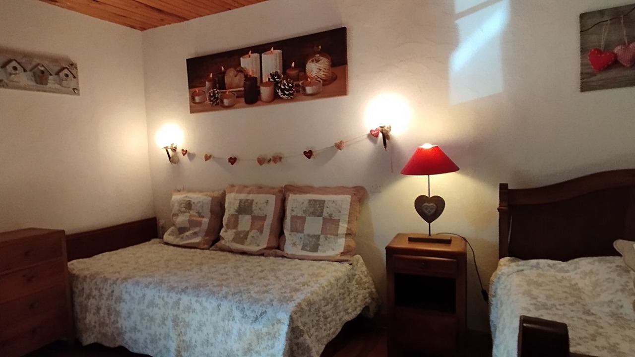 Photo of Bedroom in Arrien-en-Bethmale