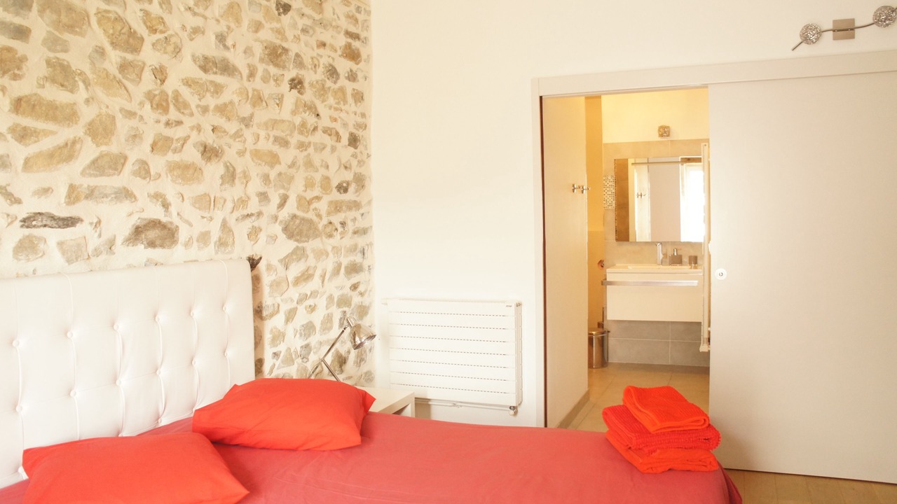 Photo of Bedroom in Quincie-en-Beaujolais