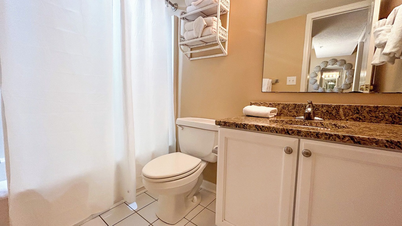 Photo of Bathroom in Ocean Drive