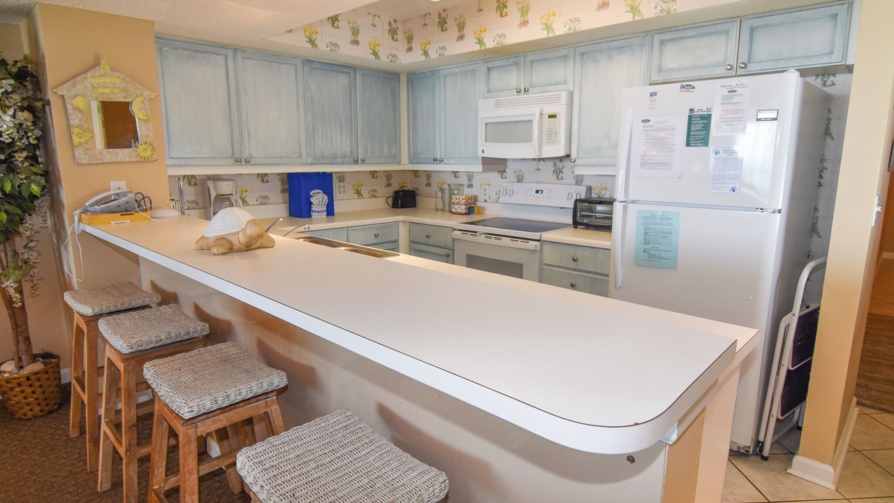 Photo of Kitchen in Ocean Drive