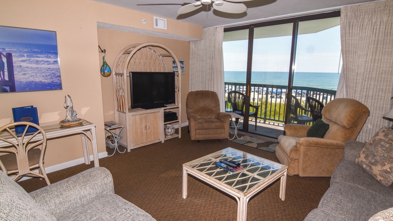 Photo of Livingroom in Ocean Drive