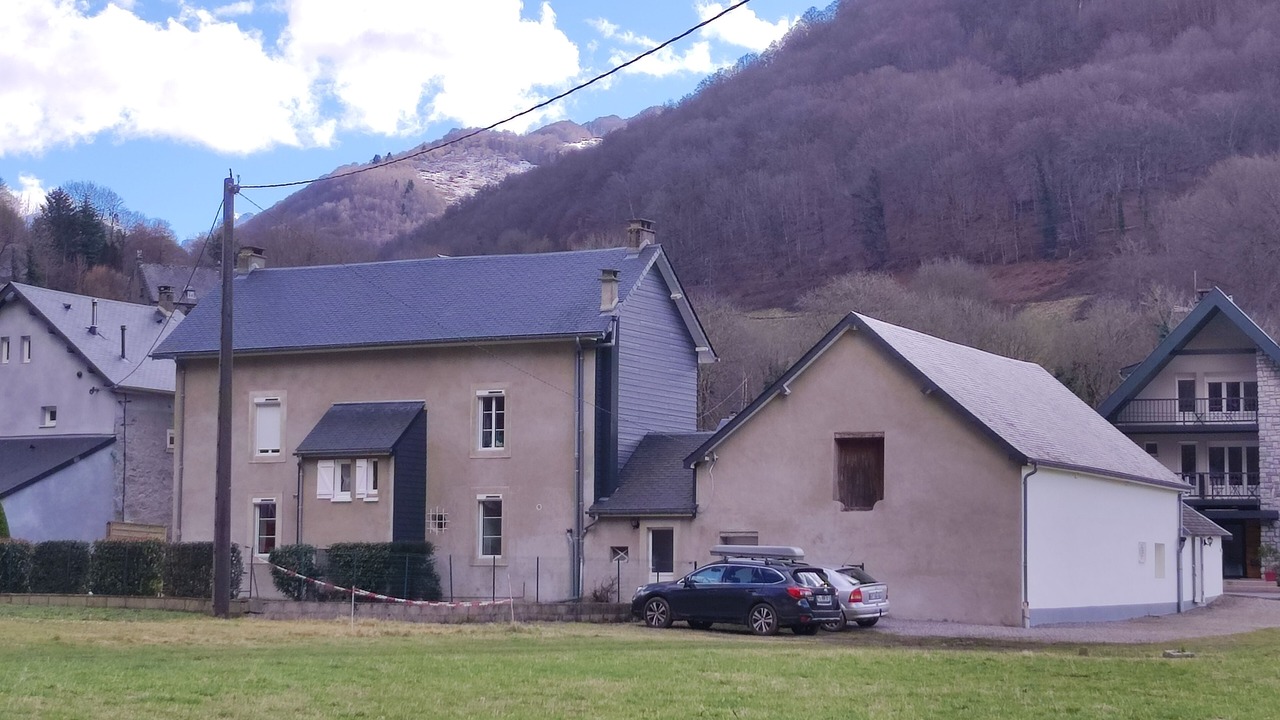 Photo of Outdoor in Campan