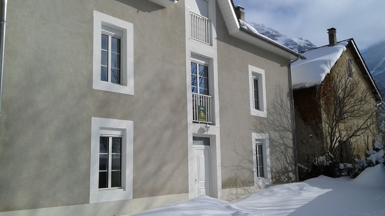 Photo of Outdoor in Campan