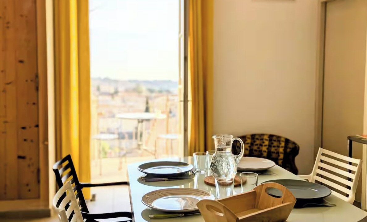 Photo of Others in Beaumes-de-Venise