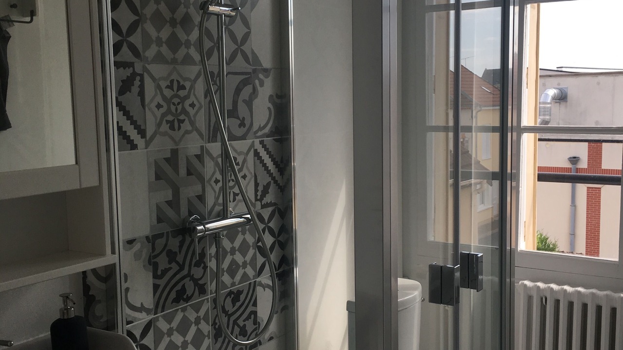 Photo of Bathroom in Avize