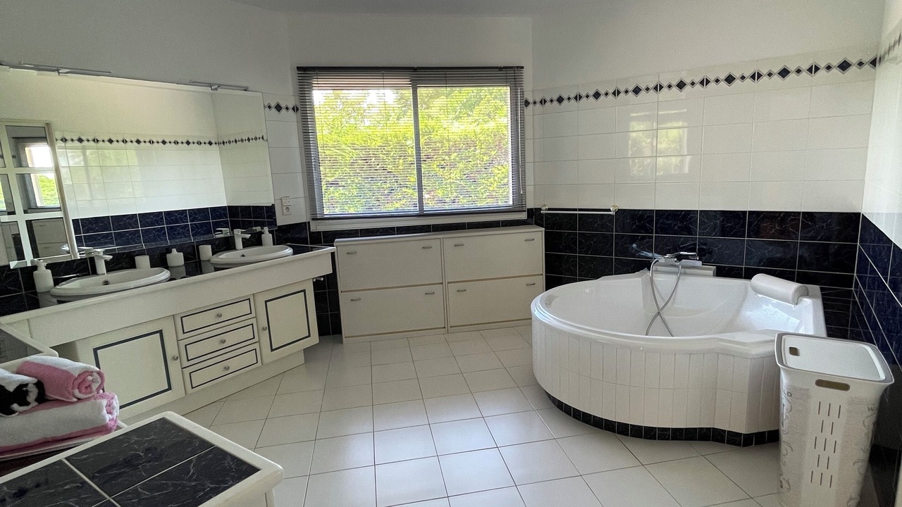Photo of Bathroom in Beziers
