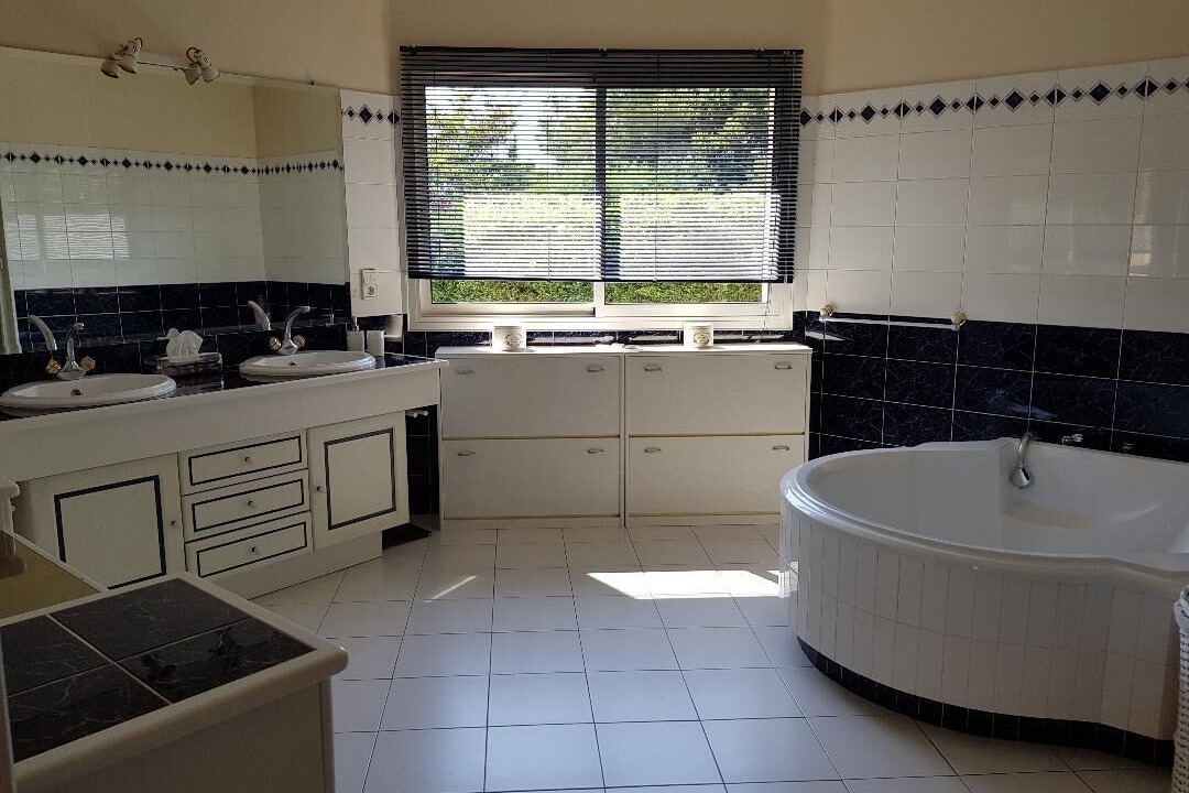Photo of Bathroom in Beziers