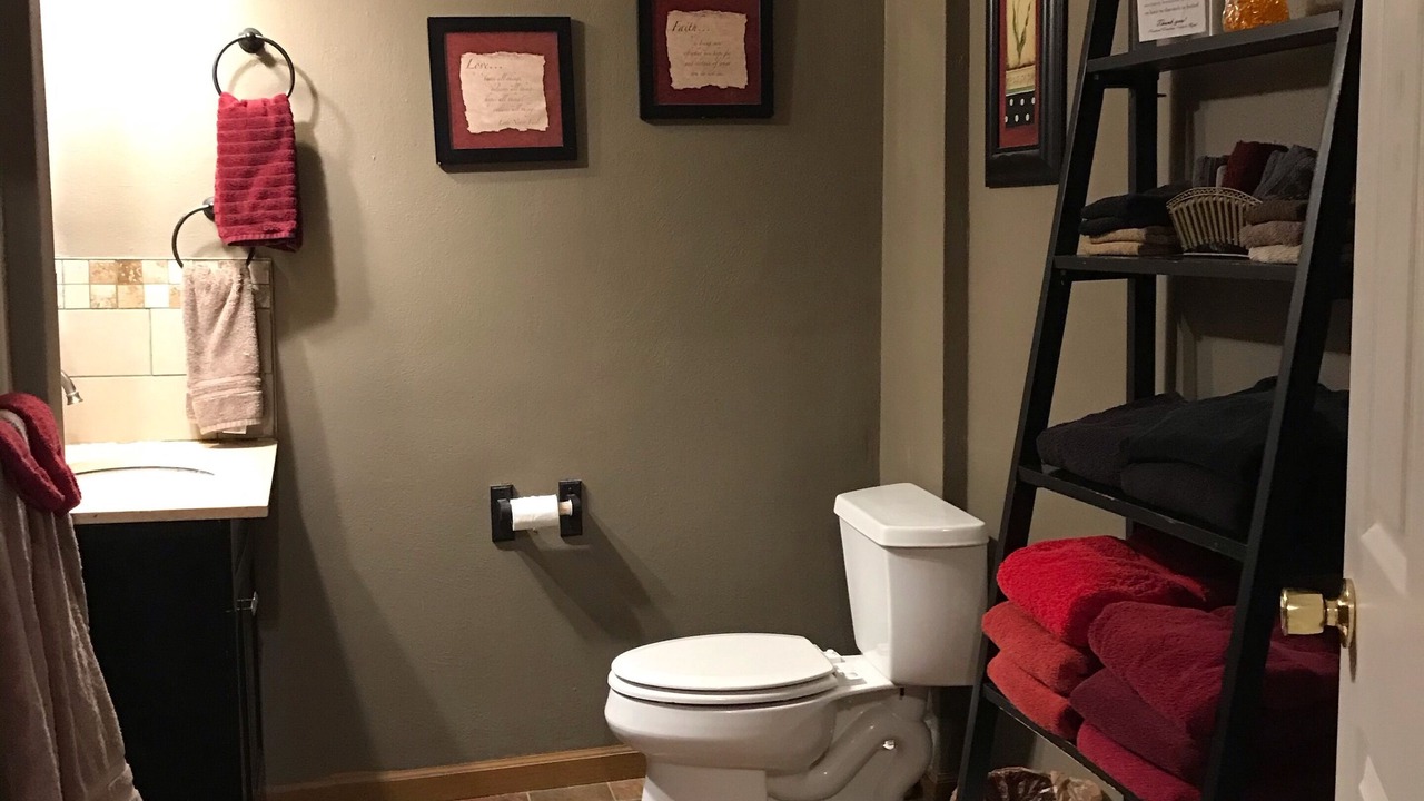 Photo of Bathroom in Eureka