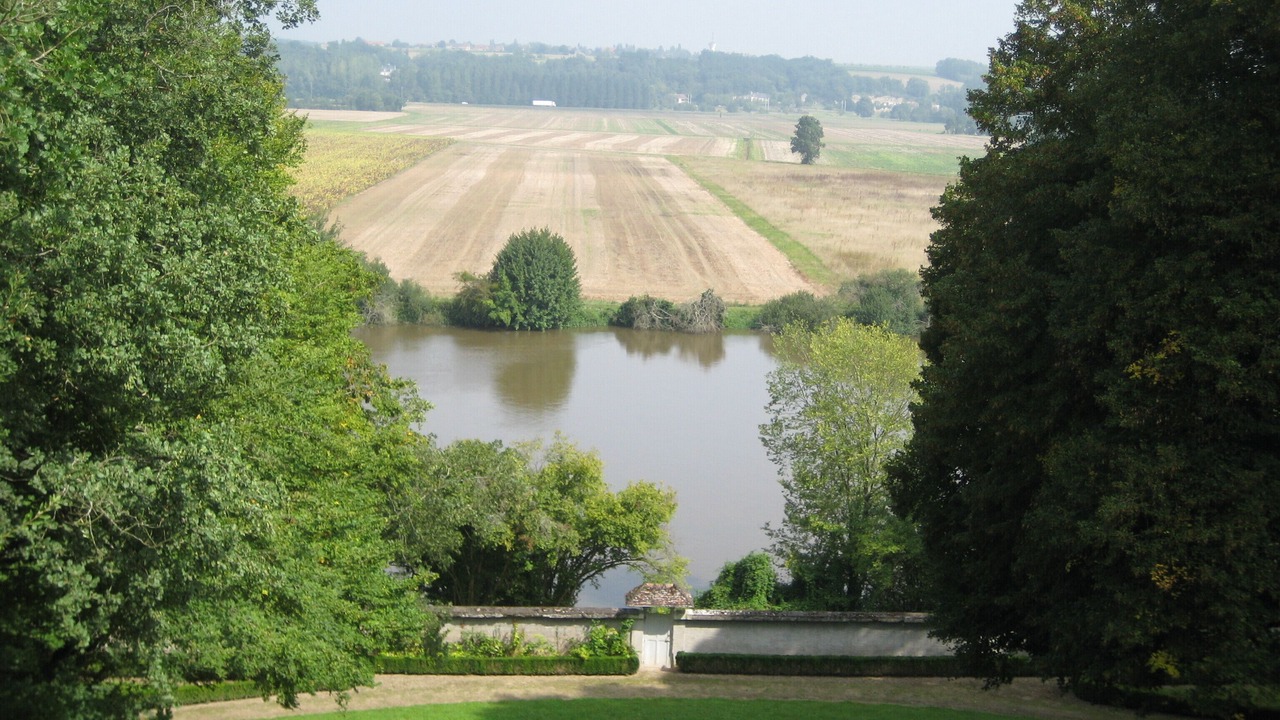 Photo of Others in Blere