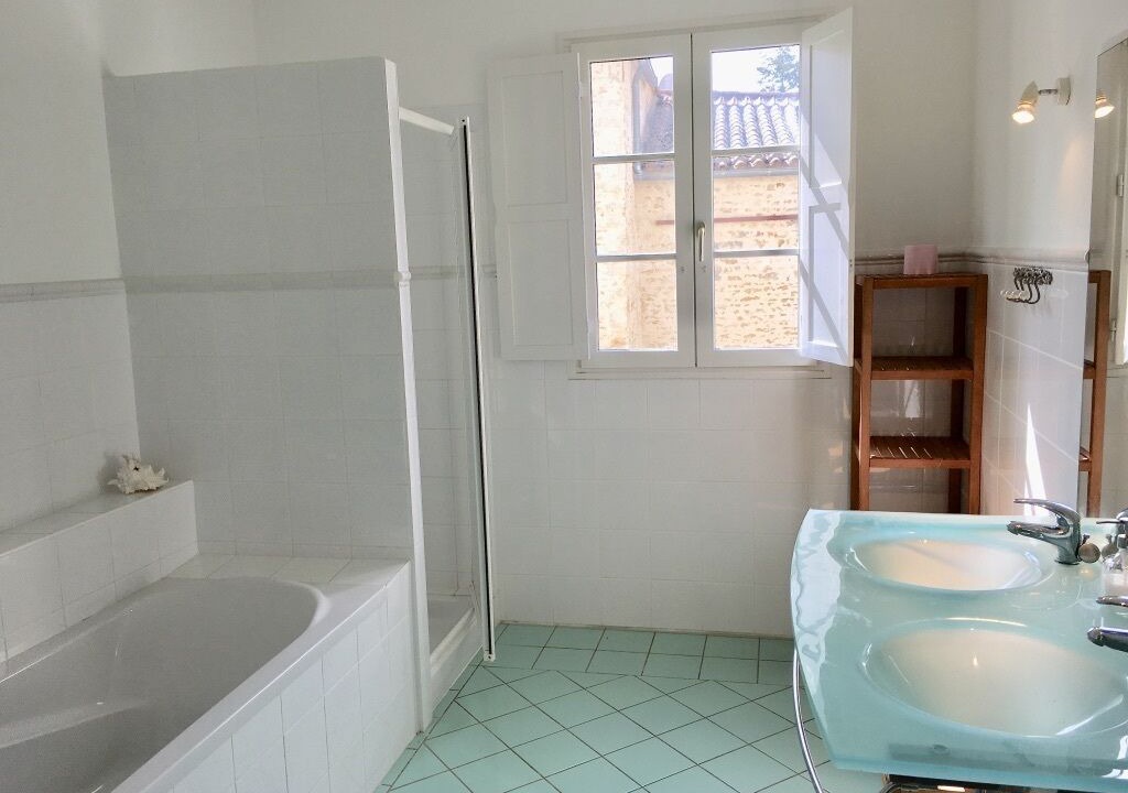Photo of Bathroom in Bourneau