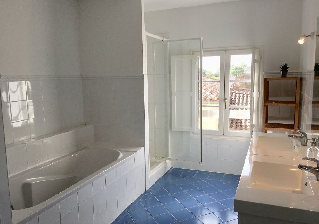 Photo of Bathroom in Bourneau