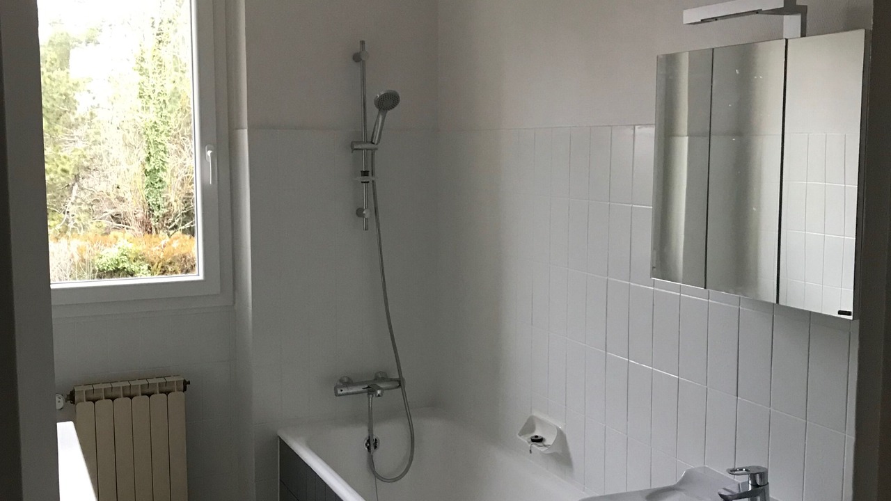 Photo of Bathroom in Devillac