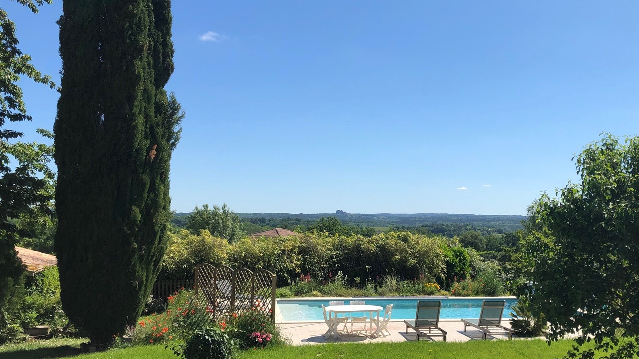 Photo of Outdoor in Devillac