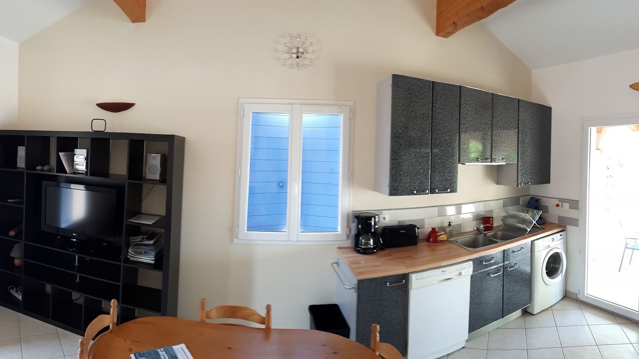 Photo of Kitchen in Saint-Genest-de-Bauzon
