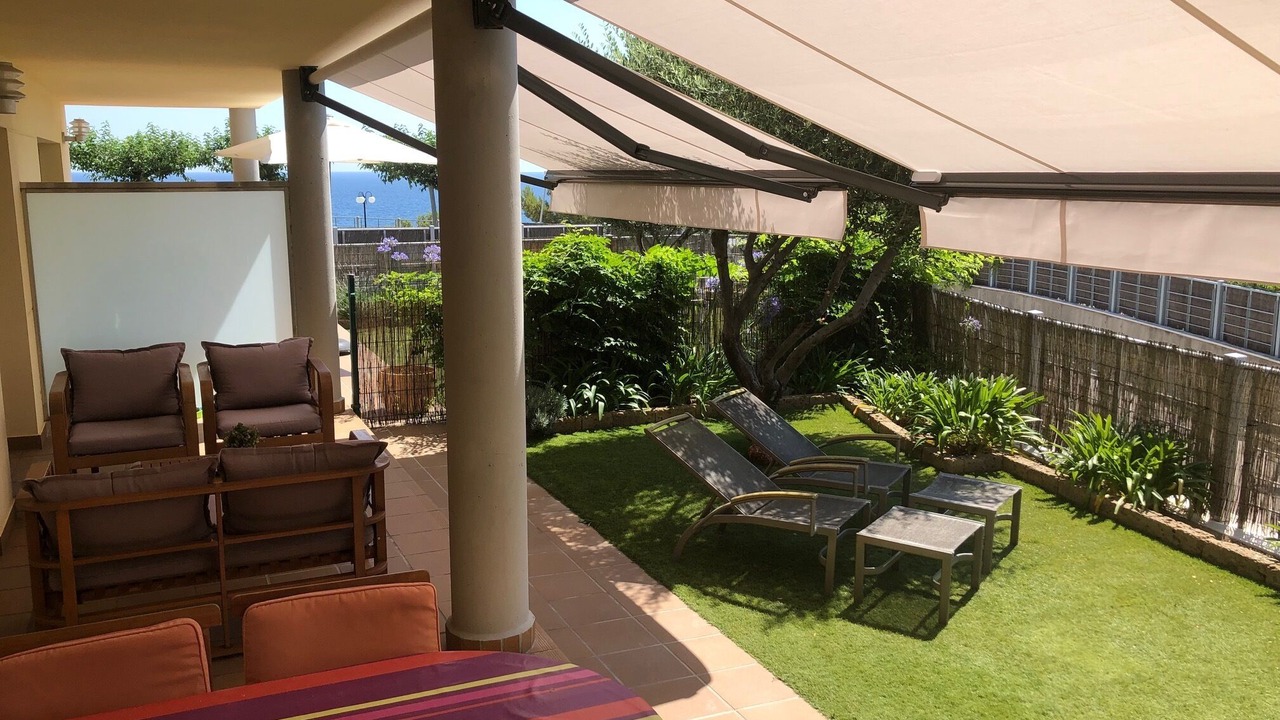 Photo of Patio Balcony in Llanca