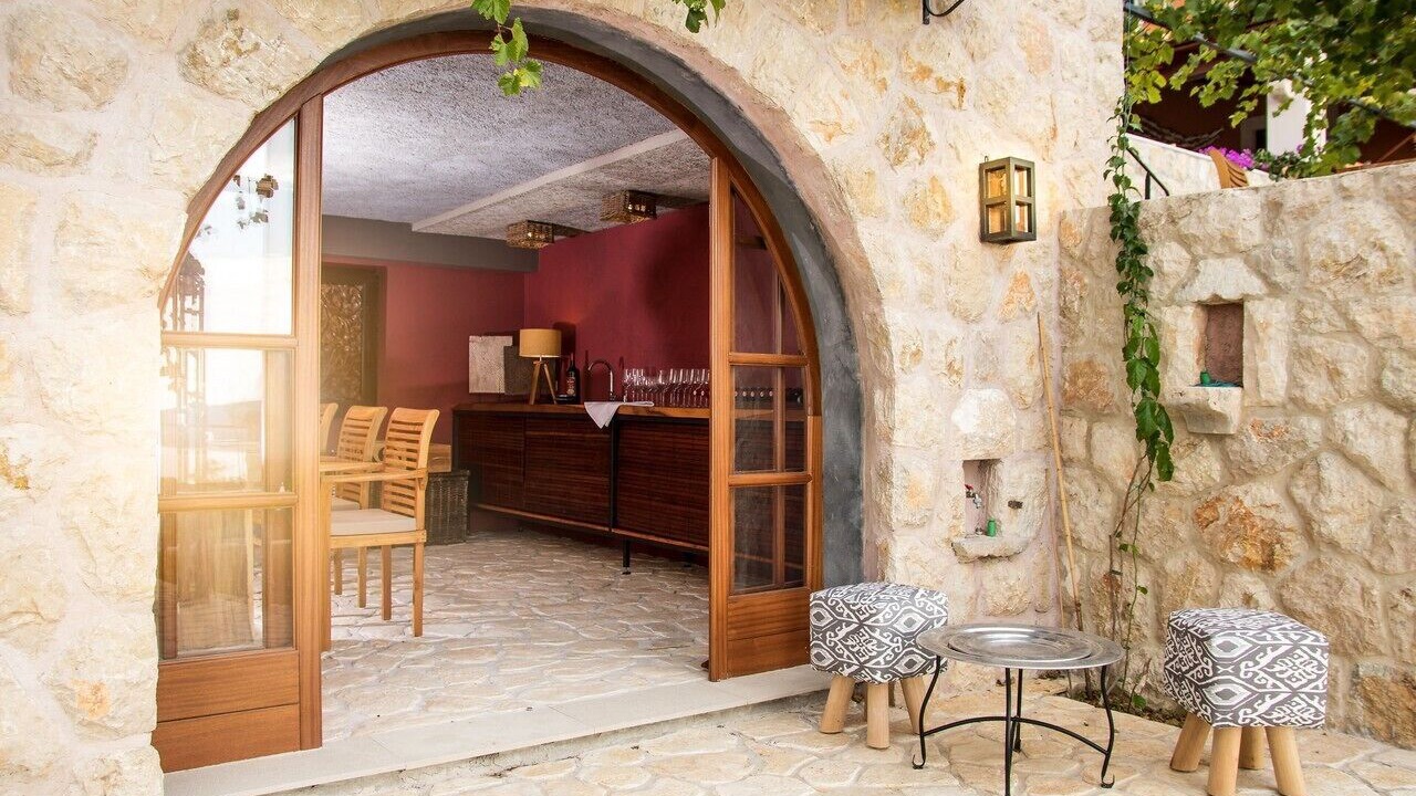 Photo of Patio Balcony in Brsecine