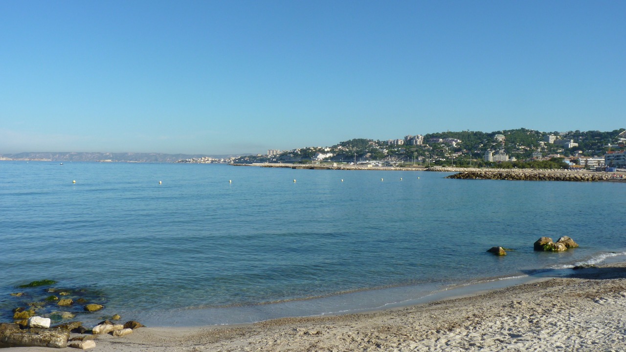 Photo of Others in Roucas-Blanc
