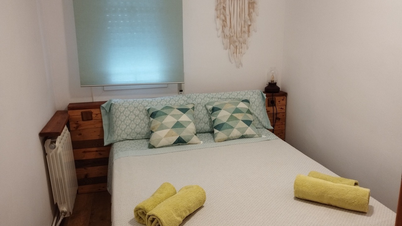Photo of Bedroom in El Castell de Montornes