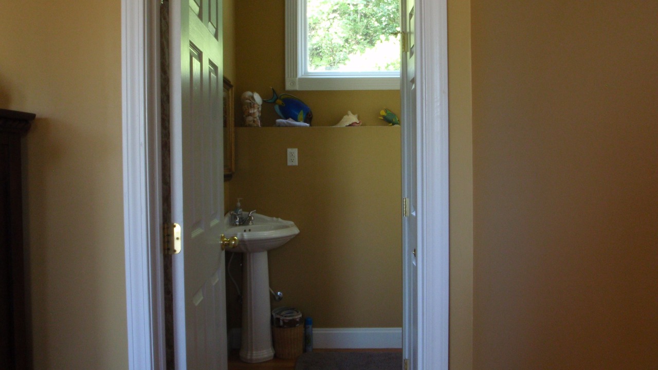 Photo of Bathroom in Maynardville
