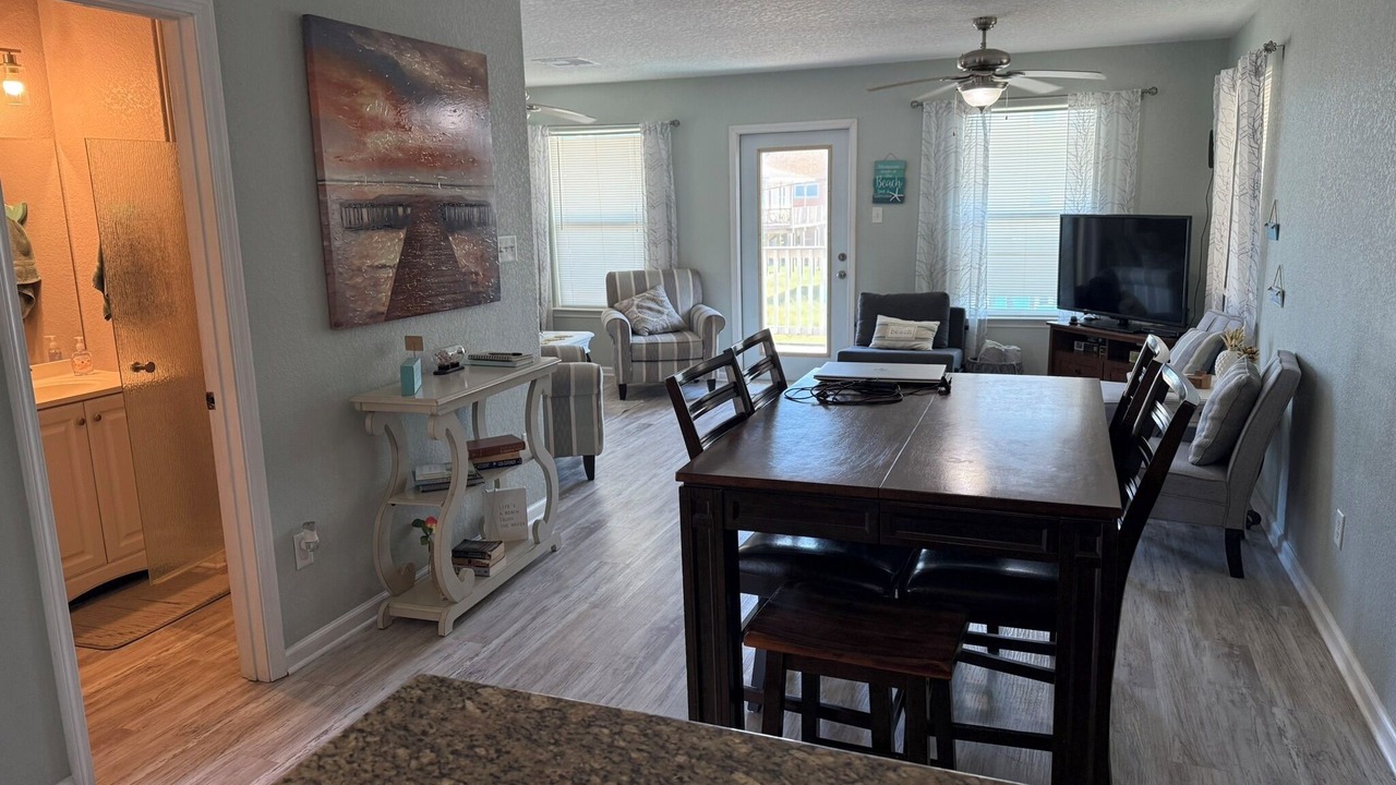 Photo of Bedroom in Surfside Beach