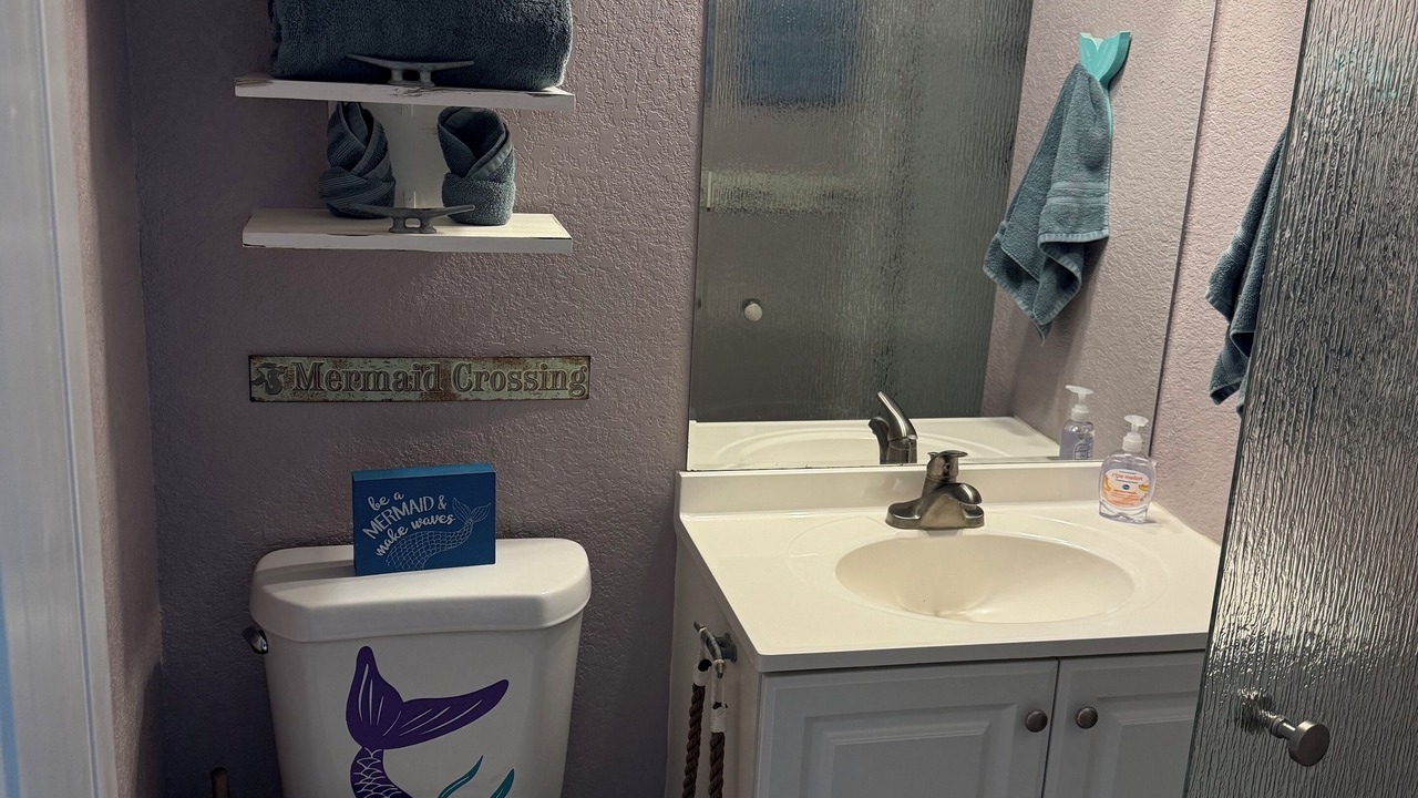 Photo of Bathroom in Surfside Beach