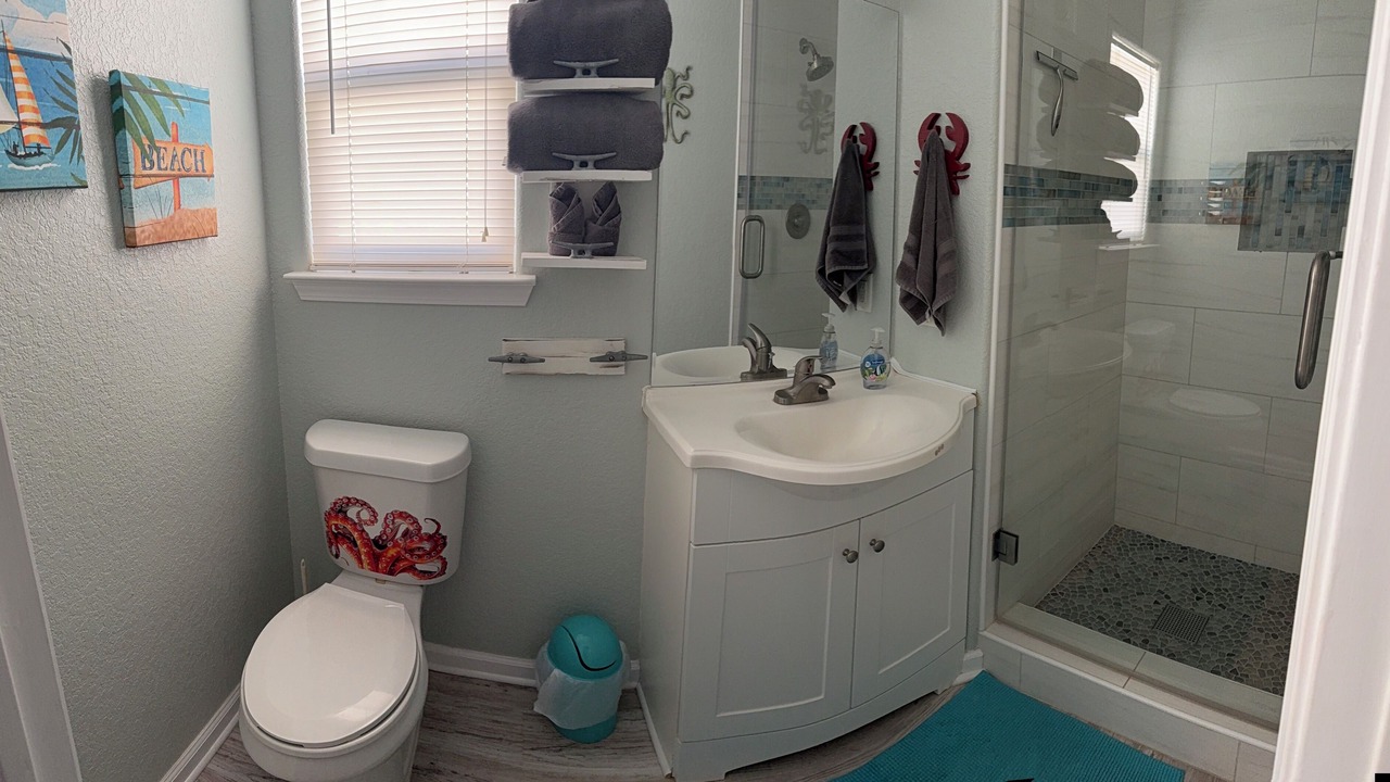 Photo of Bathroom in Surfside Beach
