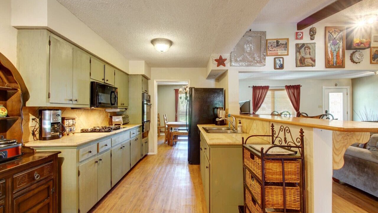 Photo of Kitchen in Pecan Springs Springdale