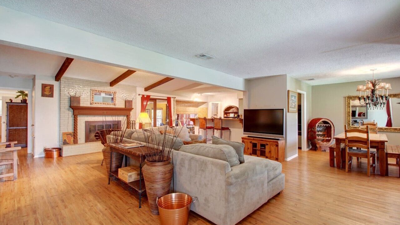 Photo of Livingroom in Pecan Springs Springdale