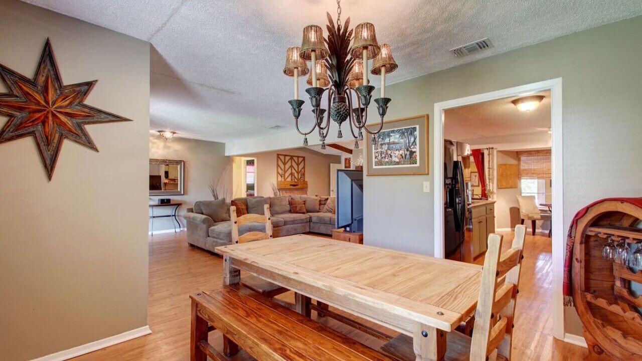 Photo of Livingroom in Pecan Springs Springdale