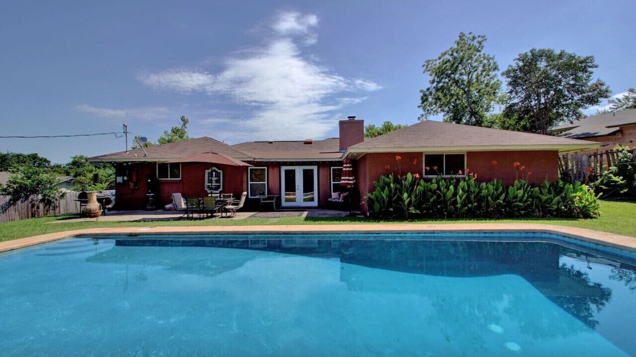 Photo of Outdoor in Pecan Springs Springdale