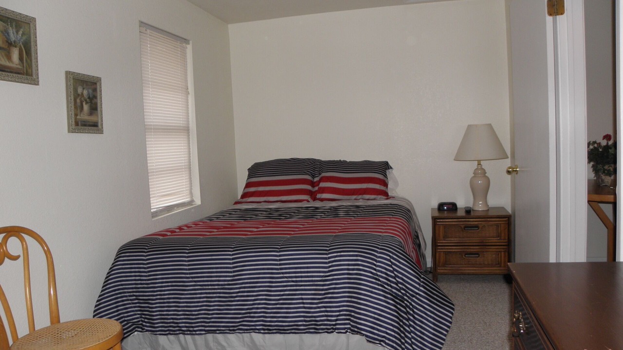 Photo of Bedroom in Sunrise Beach