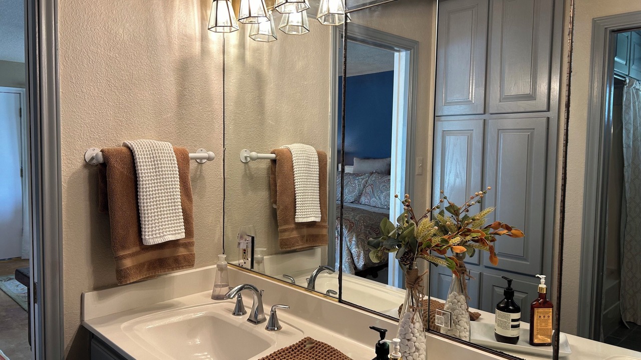 Photo of Bathroom in Progreso Lakes
