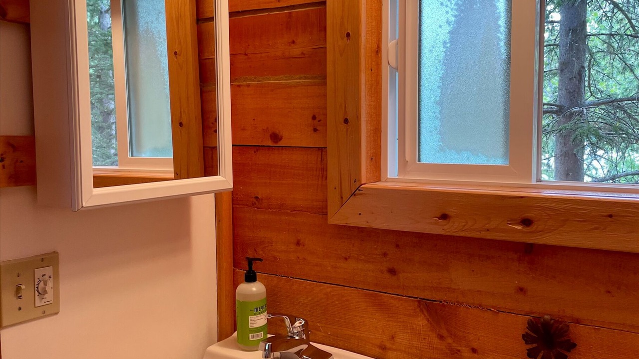 Photo of Bathroom in Cooper Landing