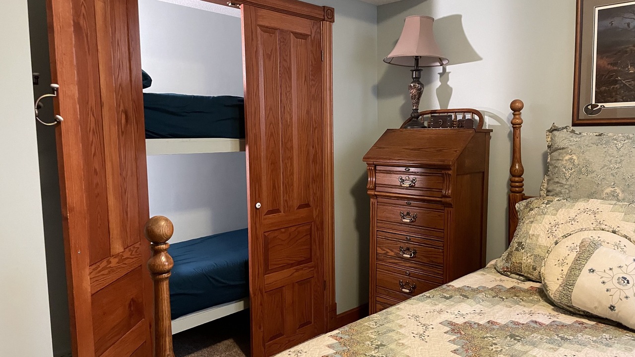 Photo of Bedroom in Harrisonville