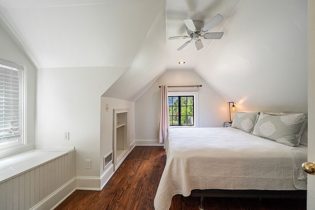 Photo of Bedroom in North Buckhead