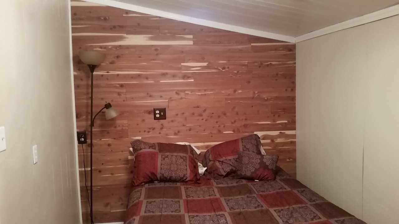 Photo of Bedroom in Springville