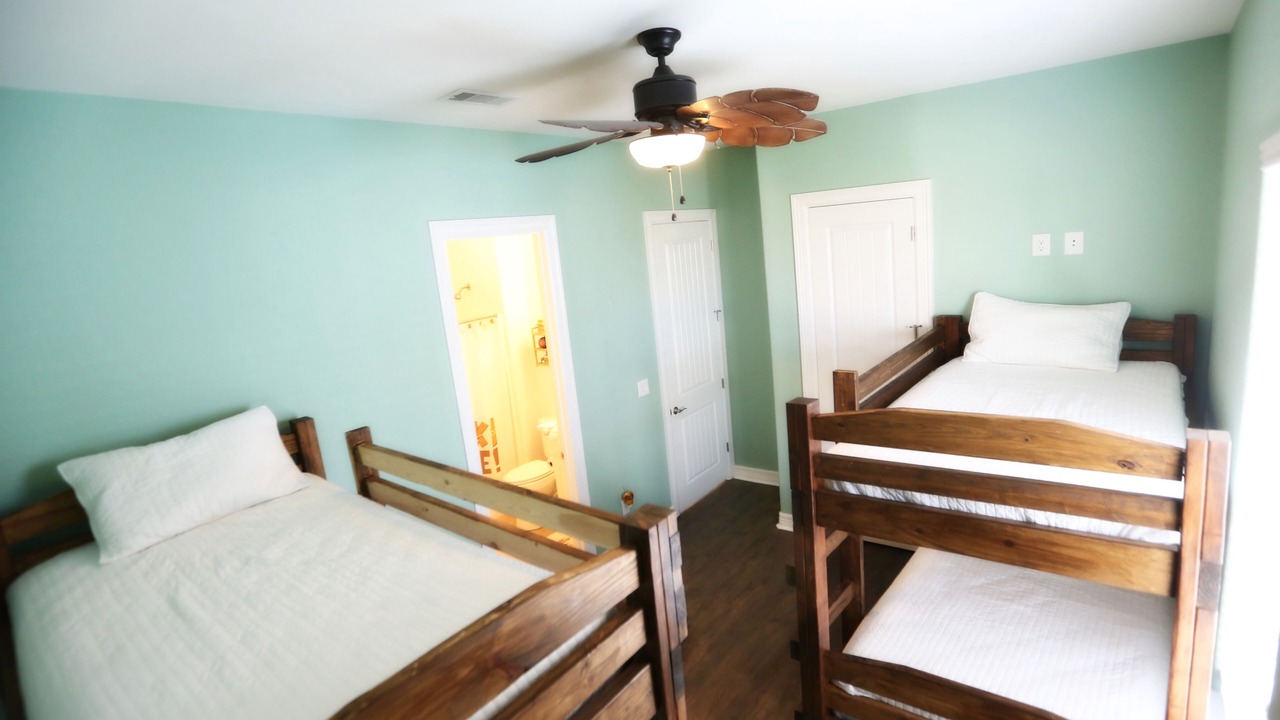 Photo of Bedroom in Freeport
