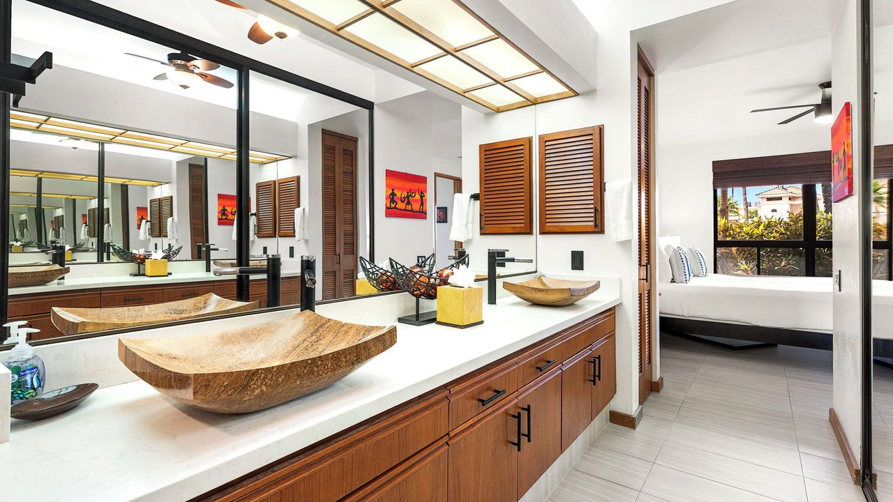 Photo of Bathroom in Waikoloa