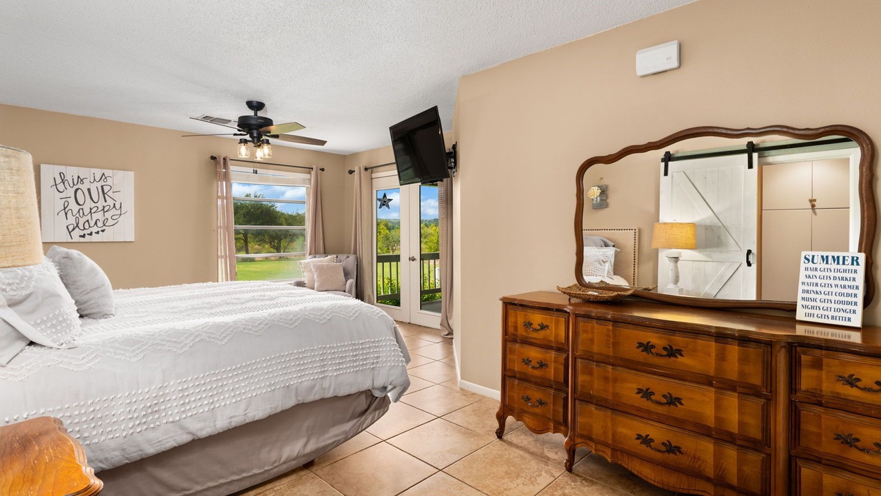 Photo of Bedroom in Burnet
