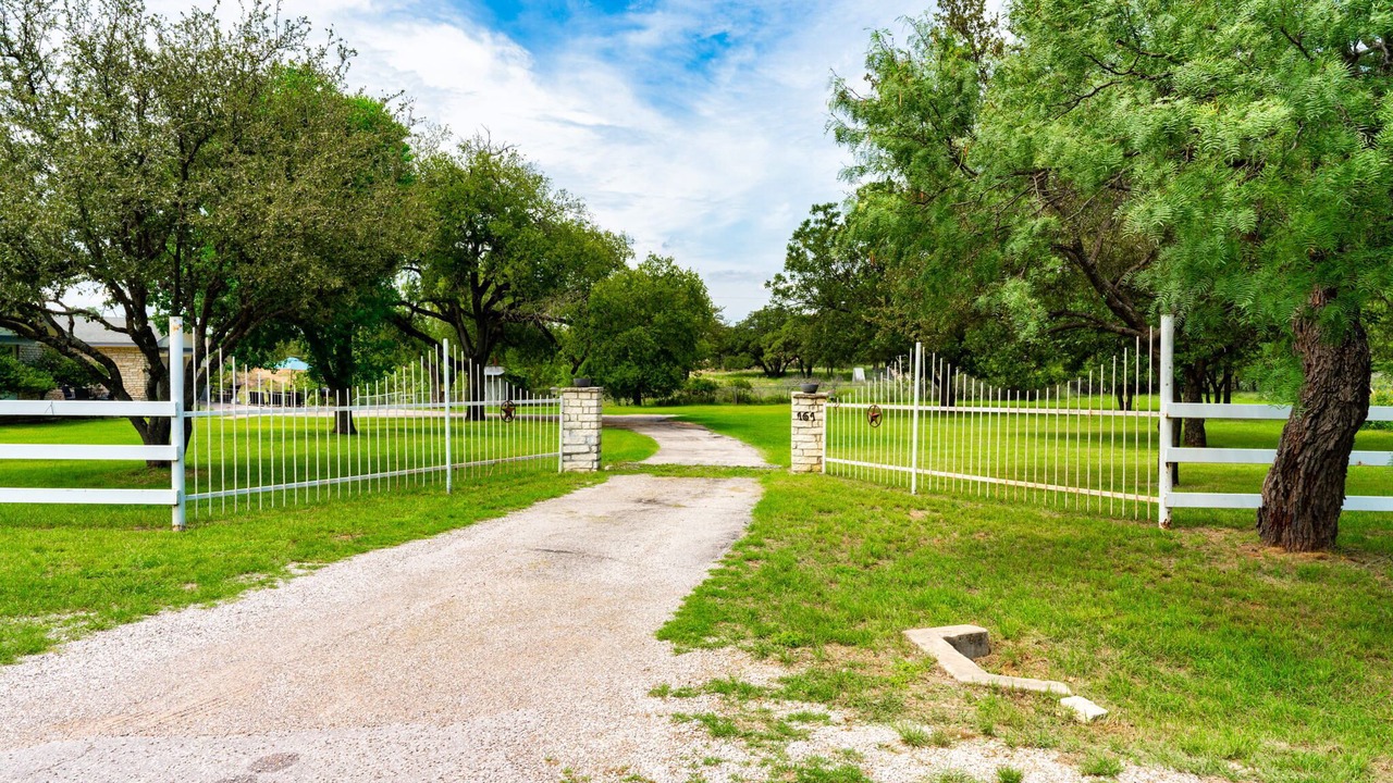 Photo of Outdoor in Burnet