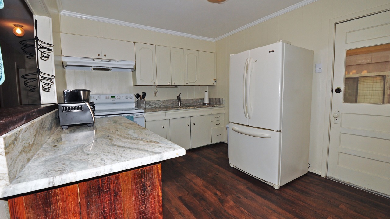 Photo of Kitchen in McQueeney