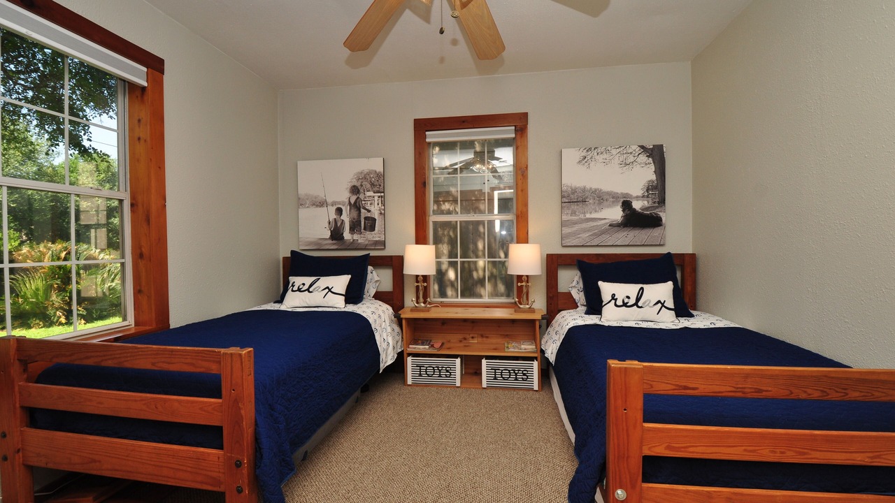 Photo of Bedroom in McQueeney