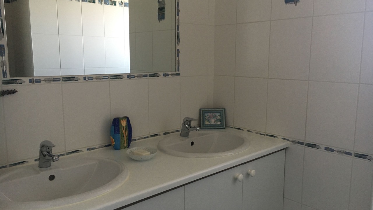 Photo of Bathroom in Le Grau-Du-Roi