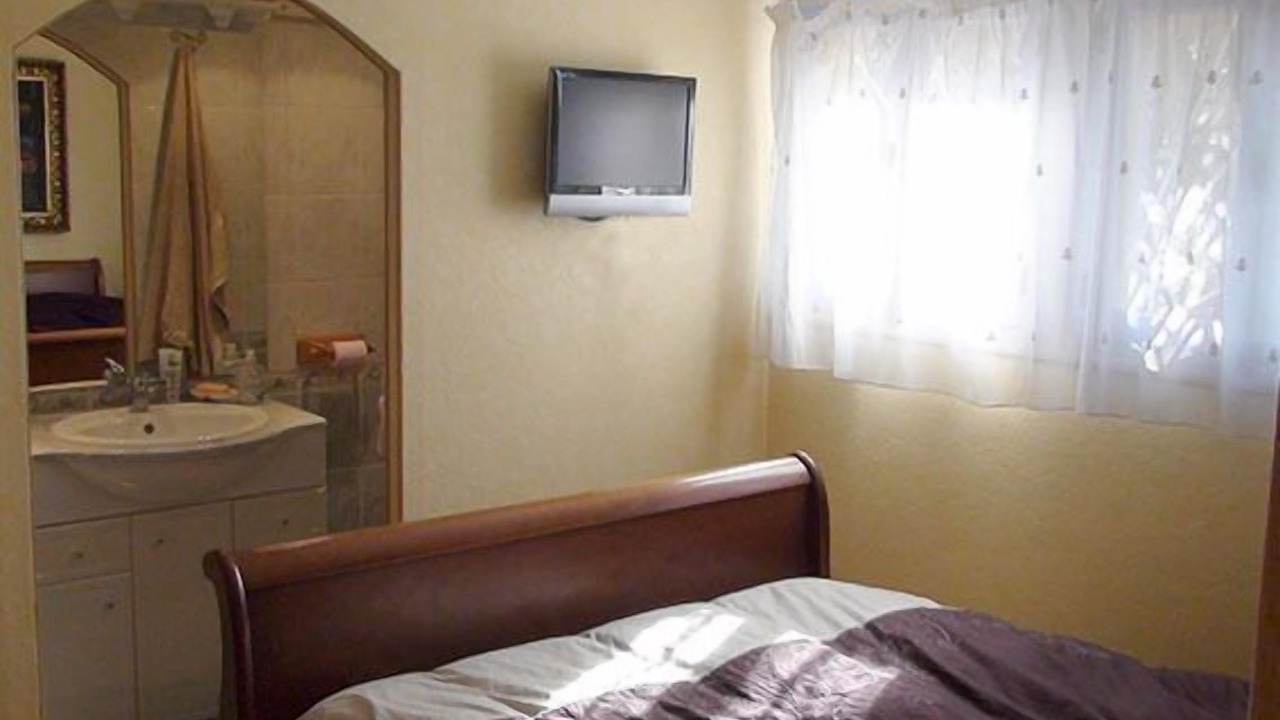 Photo of Bedroom in Villeneuve-Minervois
