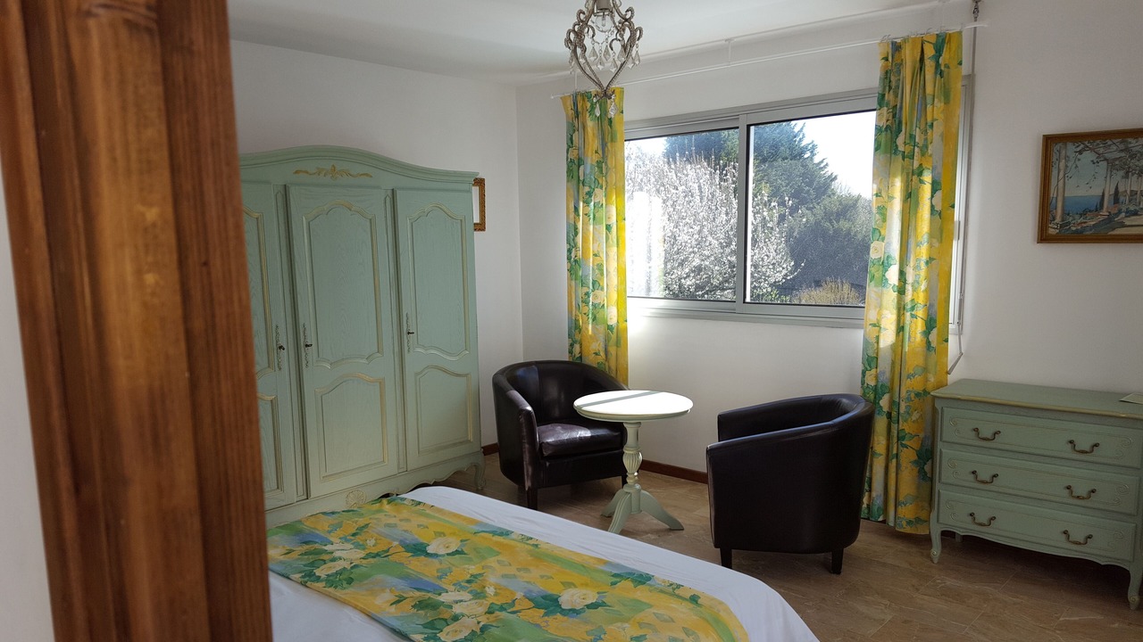 Photo of Bedroom in Saint-Vincent-sur-Jard