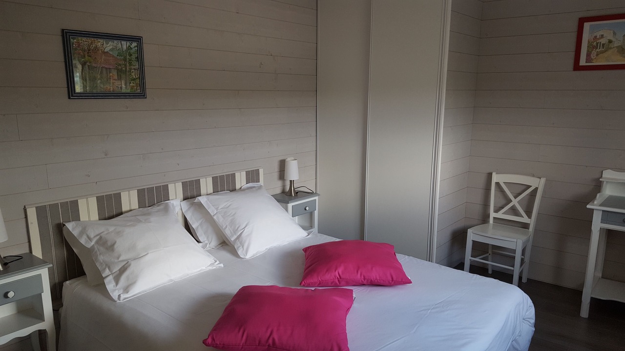 Photo of Bedroom in Saint-Vincent-sur-Jard